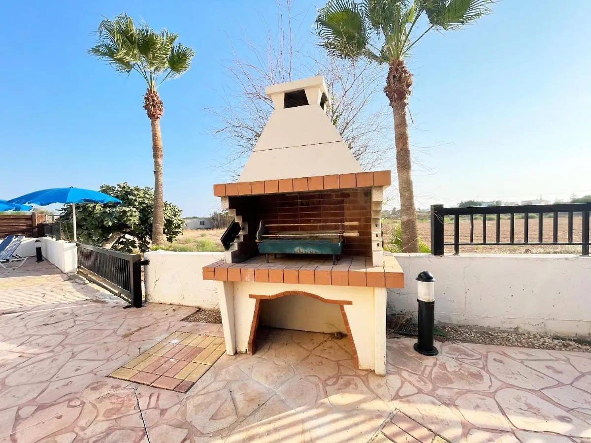Sunset Pearl Holiday Villa 아이아 나파